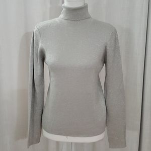 Old navy turtleneck sweater size small